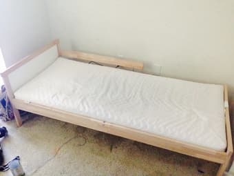 Kids bed 1