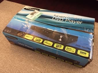 Samsung HDTV DVD Player + HDMI cable + free movie for $15 1