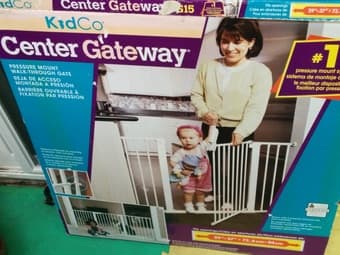 2 gates for babies 1