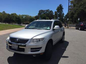 2008 VOLKWAGEN TOUAREG V6 Great Condition!! $12,900 1