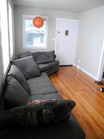 3 week sublet Aug-Sept 1
