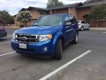 Ford Escape 2012 XLT, only 26K miles, excellent condition - $16,400 1
