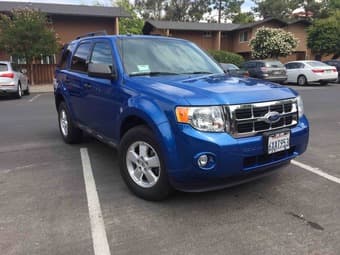 Ford Escape 2012 XLT, only 26K miles, excellent condition - $16,400 2