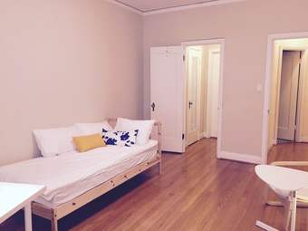 $1550 Sunny room, right in downtown Palo Alto 1