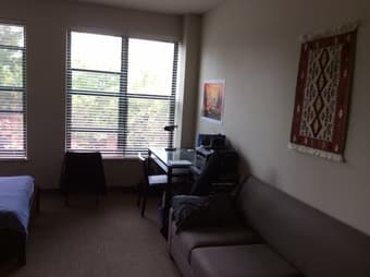 Munger Premium Studio Sublet Aug 5 -Aug 24 2