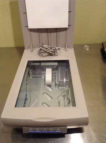 FS: HP Printer (Deskjet 952C) and Scanner (ScanJet 6300C) $20 each 2