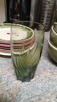 Kitchen sale: Bowls, plates, mugs, glasses! 3