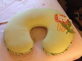 Baby item sale: stroller, pillows, high chair 2
