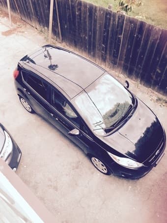 2012 Ford Fiesta SE Hatchback - $11500 (santa clara) 1