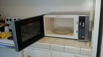 Microwave - Emerson - $30 1