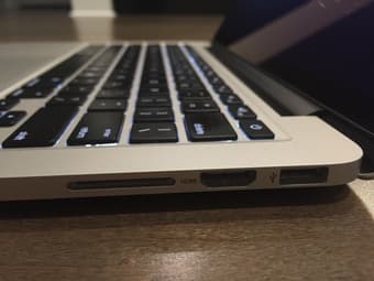 Apple 13.3" MacBook Pro Retina Laptop (October, 2013) - $895 2