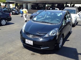 Honda Fit 2010, 22000mileage. 12000$ 1