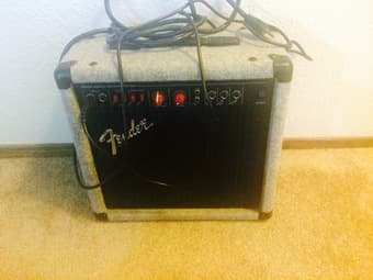 Fender RAD 75W guitar amp 1