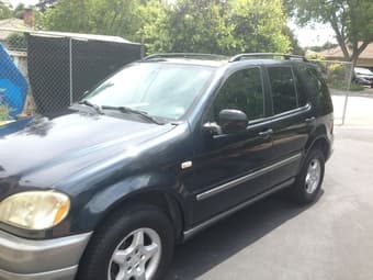 MUST SELL ASAP - 1999 Mercedes ML 320 Good Condition - $1,750 1