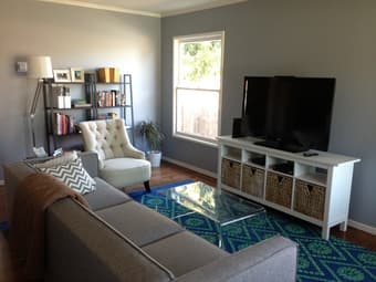 $825 – Looking for roommate! Large room in nice EPA home 3