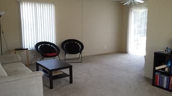 Sunny 2BR/2BA apt within walking distance to Belmont Caltrain ($1325) 3