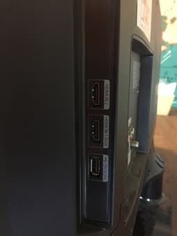 Excellent Condition TV: 32" Samsung 1080P 120HZ LED ($200) 3