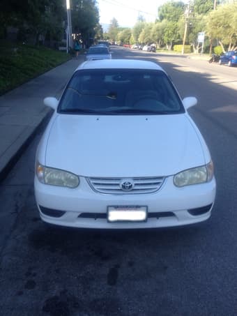 2002 Toyota Corolla LE.--3900$ or OBO 2