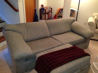 Free Couch 1