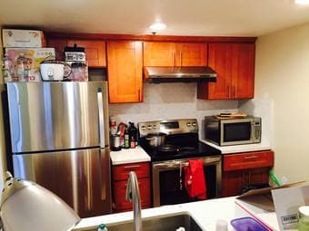 1 LARGE Bedroom in a beautifully remodeled condo (Palo Alto) 3