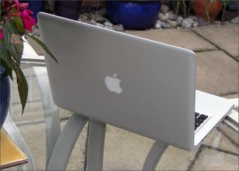 Macbook Pro 13" / 250GB / 4GB / 2.53GHz / 2009 1