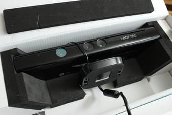 $60 XBOX 360 Kinect 3