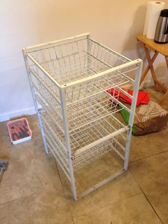 [Moving sale]Trash can, table lamp, office chair, storage unit 3