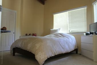 Charming 2-story 2 bd, 2.5 ba townhouse 10 mins from Stanford! 3