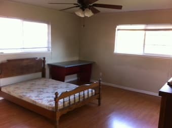 $40/day, Master bedroom with bathroom rent 8/22 to 8/29. 1