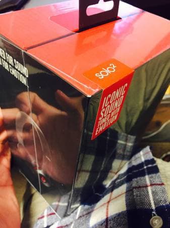 Beats Solo2 Headphones BRAND NEW 2