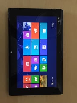 Sony Vaio Duo 11 Ultrabook - $850 1
