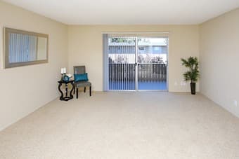 Great 2BD2BATH apmt on Alma St, Palo Alto 2