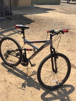 Huffy Mountain Bike + KickStand + Ulock all for $160! 2