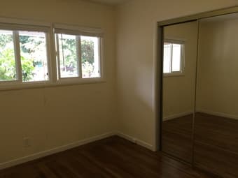 2 bedrooms for rent in a 3BR house in East Palo Alto $900 - $1000/m 2