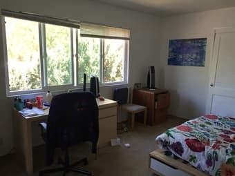 One master bedroom for rent September 6-September 15 1
