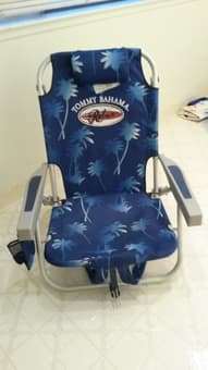 Beach chair + beach umbrella 1