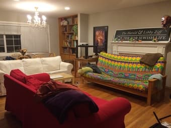 Room available in Palo Alto 5BR: $1110, starting mid-September 1