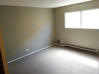 $1250 / 1000ft2 - 2br/2bath, everything included 2