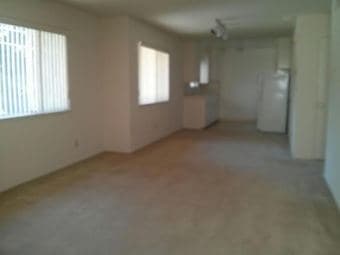 $800 - $1500 / 1000ft2 - Females only - large master bedroom Palo Alto 2