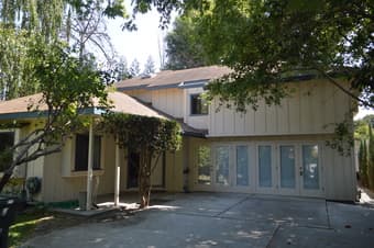 Beautiful spacious private bedroom (10 minutes to Palo Alto Caltrain) 2