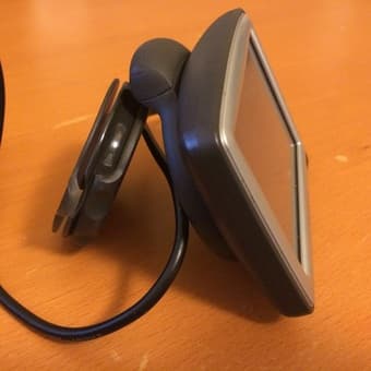 Selling TomTom GPS for $45 2