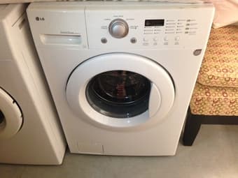 Selling washer and drier 3