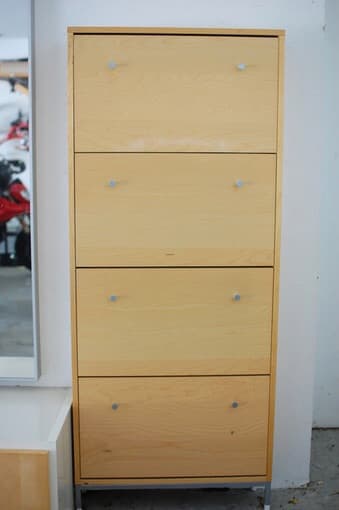 Shoes shelf (cabinet) 1