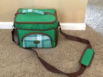 Moving sale-Heat Preservation Dining Bag/Picnic Bag-$20 1