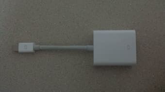 Apple dongle / Mini DisplayPort to VGA Adapter $20 1