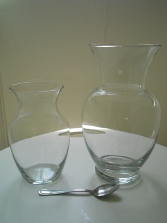 CHEAP VASES 1