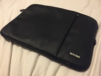 $20 incase macbook pro 15" case - like new, 1 year old 2