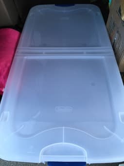 Blankets, plastic containers 2