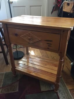 Table with drawer, two stools, and two floor lamps 2