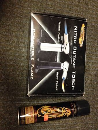 $40 Vector Butane Blowtorch and Can of Vector Premium Butane 1